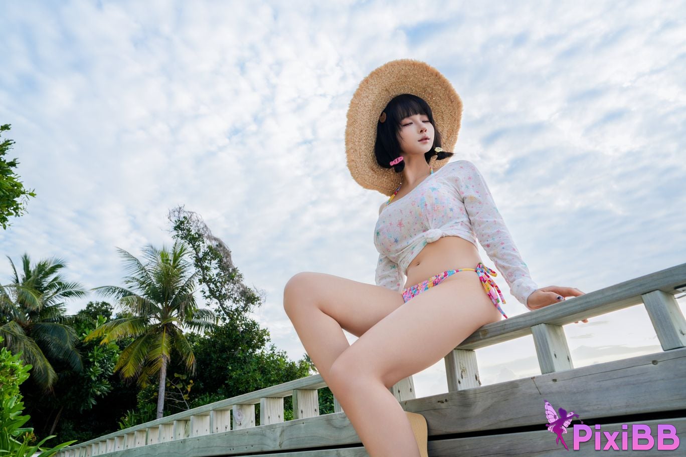 Cosplay Chunmomo chunmomo Selfie in November 2025 PixiBB.COM 154