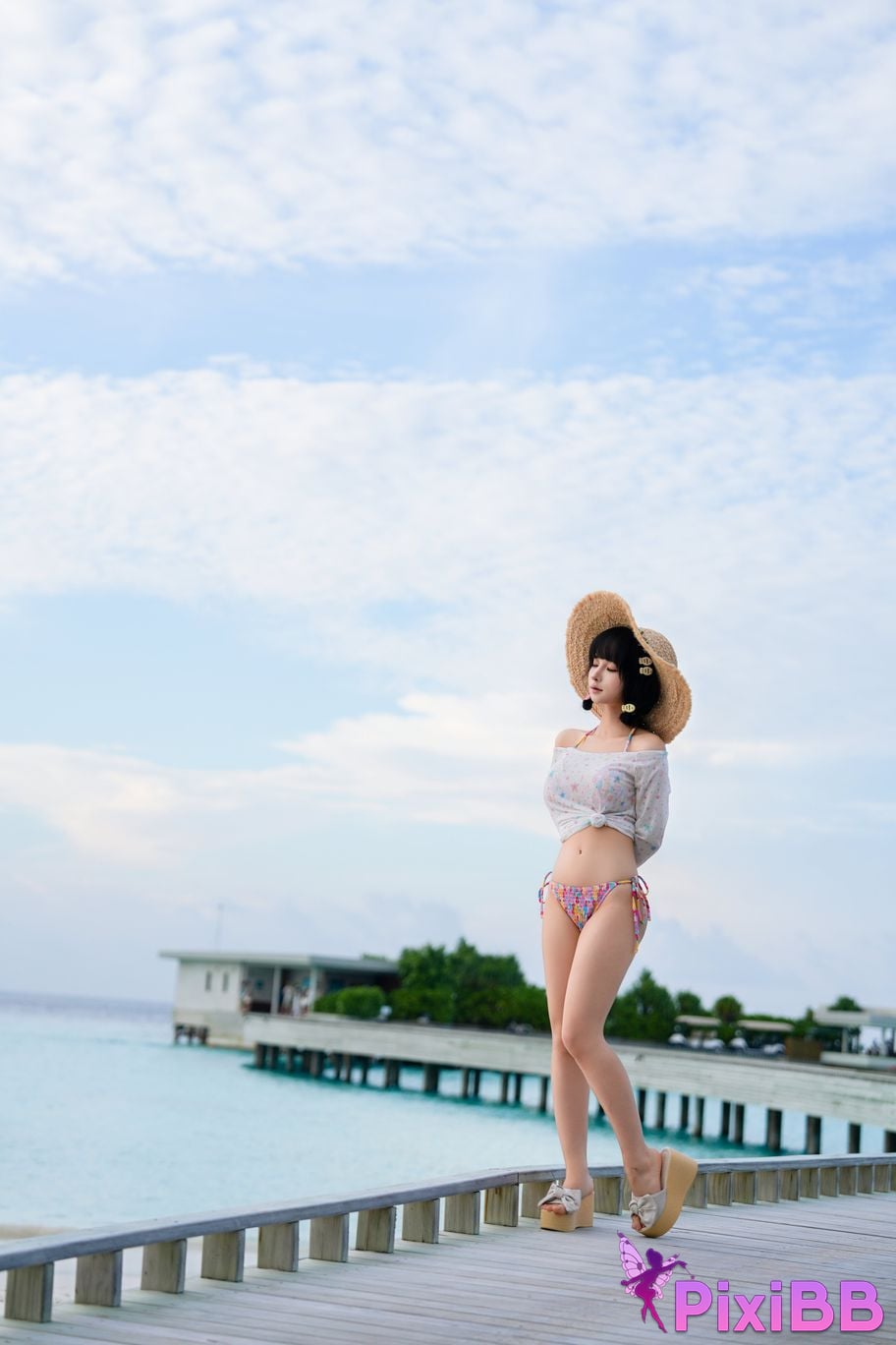 Cosplay Chunmomo chunmomo Selfie in November 2025 PixiBB.COM 157