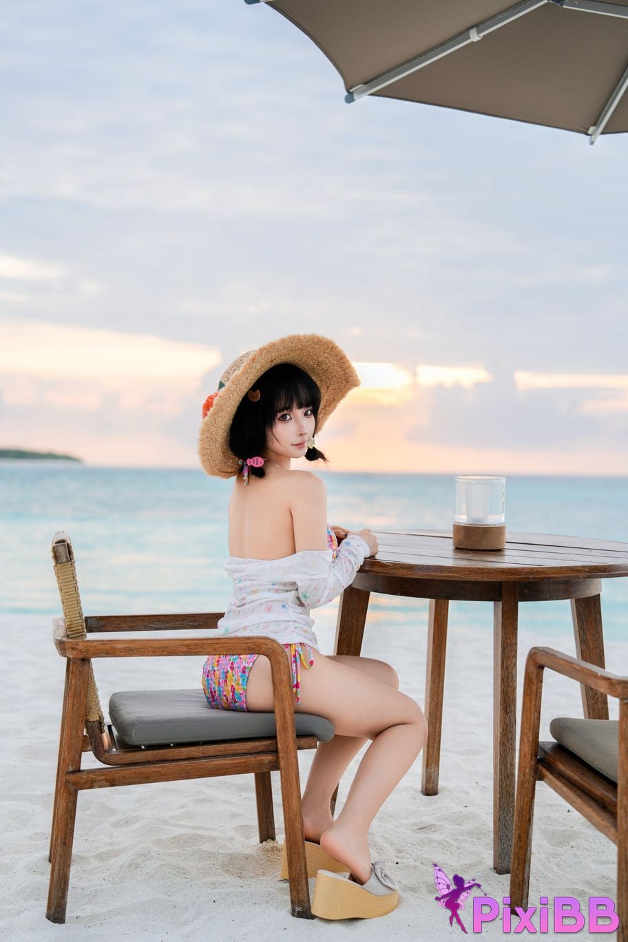 Cosplay Chunmomo chunmomo Selfie in November 2025 PixiBB.COM 185