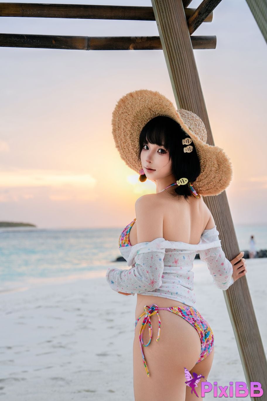 Cosplay Chunmomo chunmomo Selfie in November 2025 PixiBB.COM 201