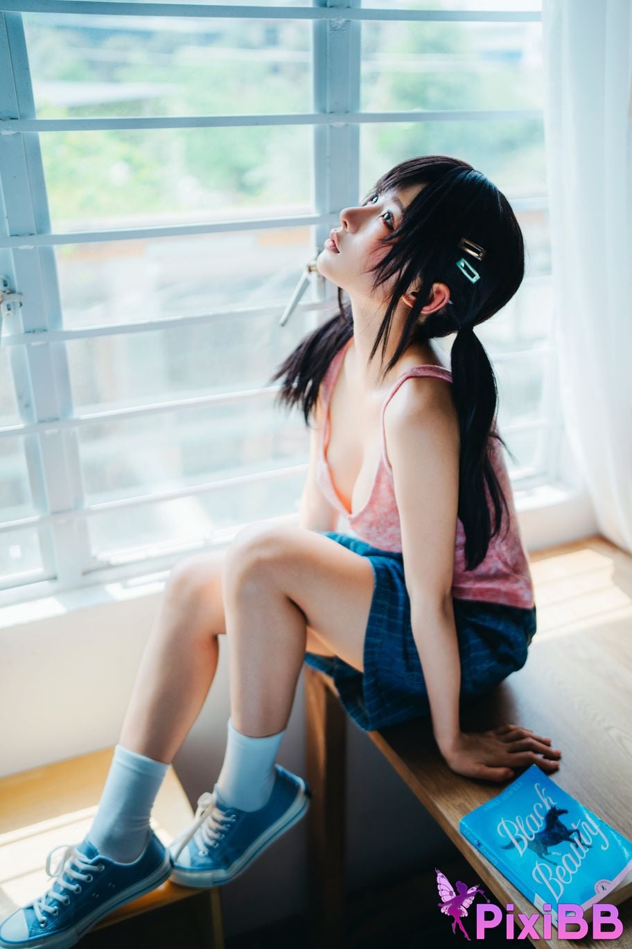 Cosplay chunmomo selfie in October 2025 PixiBB.COM 059