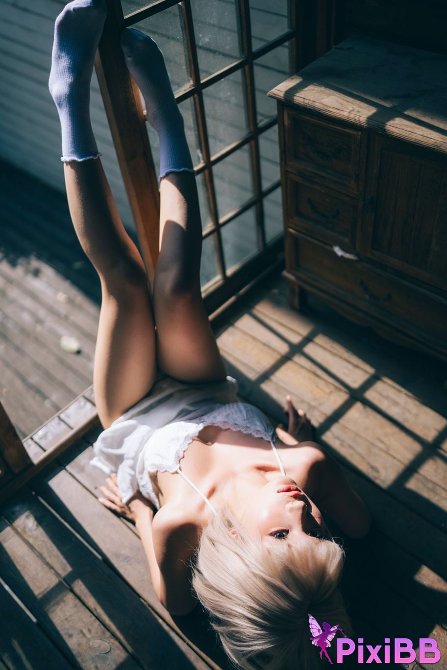 Cosplay chunmomo selfie in October 2025 PixiBB.COM 143