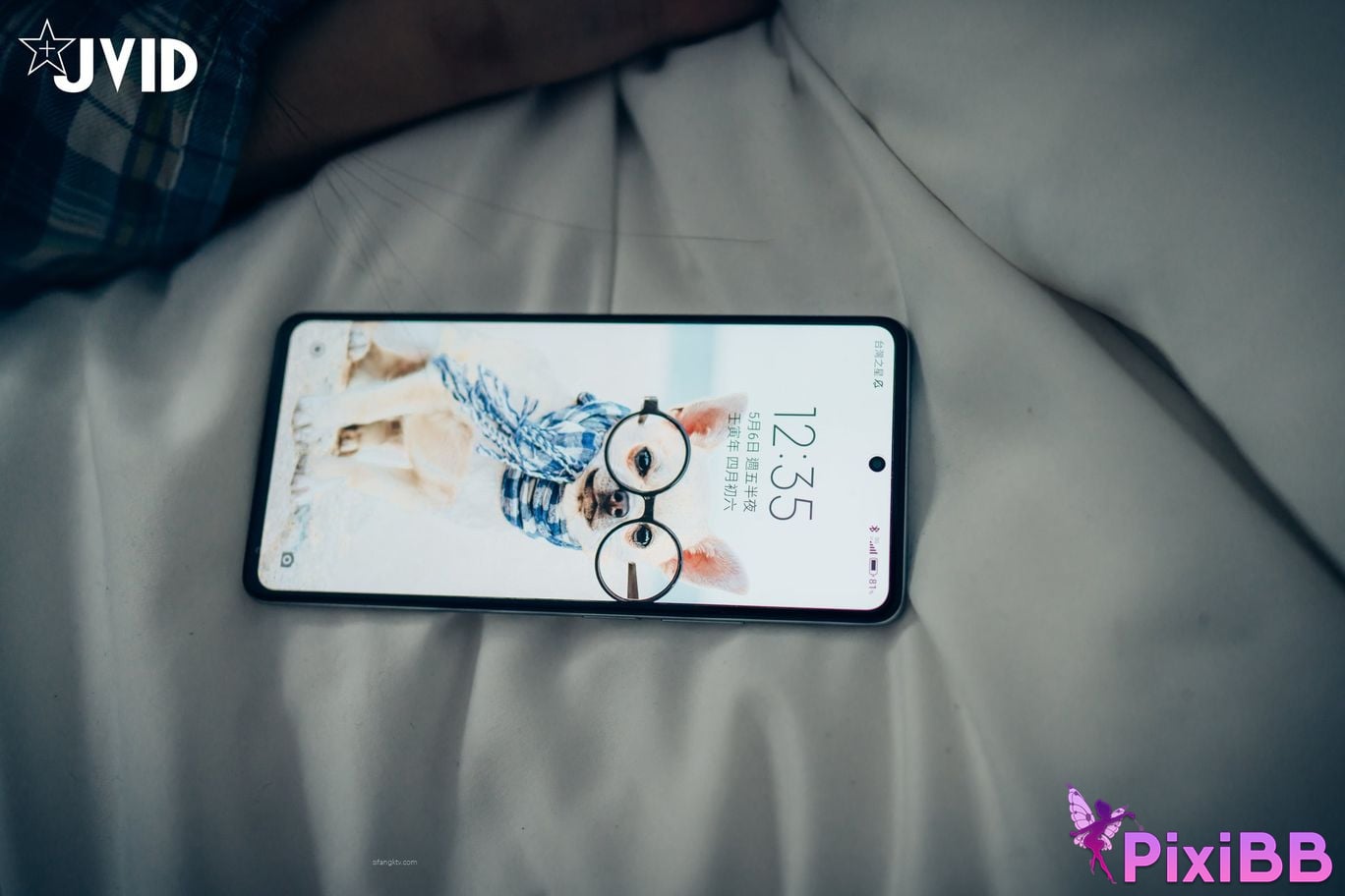 JVID Lele Le Rang Ren Ke Yi Neng Nan Nu Jiao Huan Shen Ti De Xiang Ji Te Xie Bao Liang Jing Ye Ru She PixiBB.COM 004