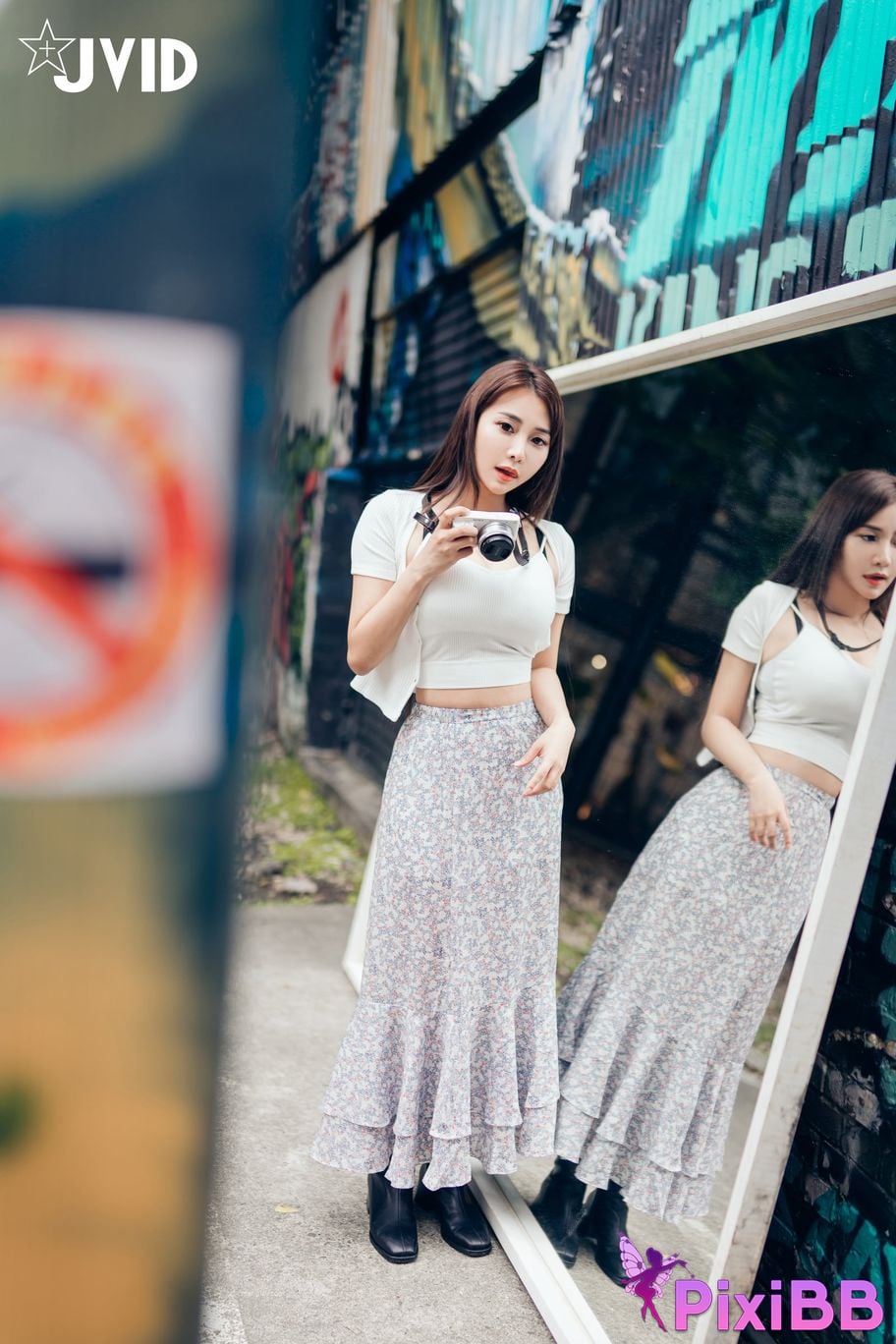 JVID Lele Le Rang Ren Ke Yi Neng Nan Nu Jiao Huan Shen Ti De Xiang Ji Te Xie Bao Liang Jing Ye Ru She PixiBB.COM 029