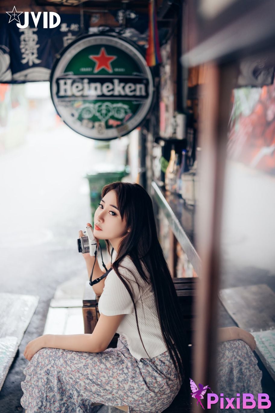 JVID Lele Le Rang Ren Ke Yi Neng Nan Nu Jiao Huan Shen Ti De Xiang Ji Te Xie Bao Liang Jing Ye Ru She PixiBB.COM 090