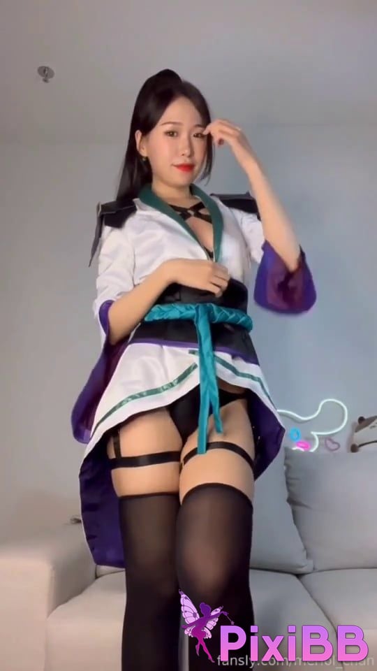 Cosplayer Meriol Chan Ke Ai Xin Jia Po Mei OnlyFans Fansly Videos Collection PixiBB.COM 032