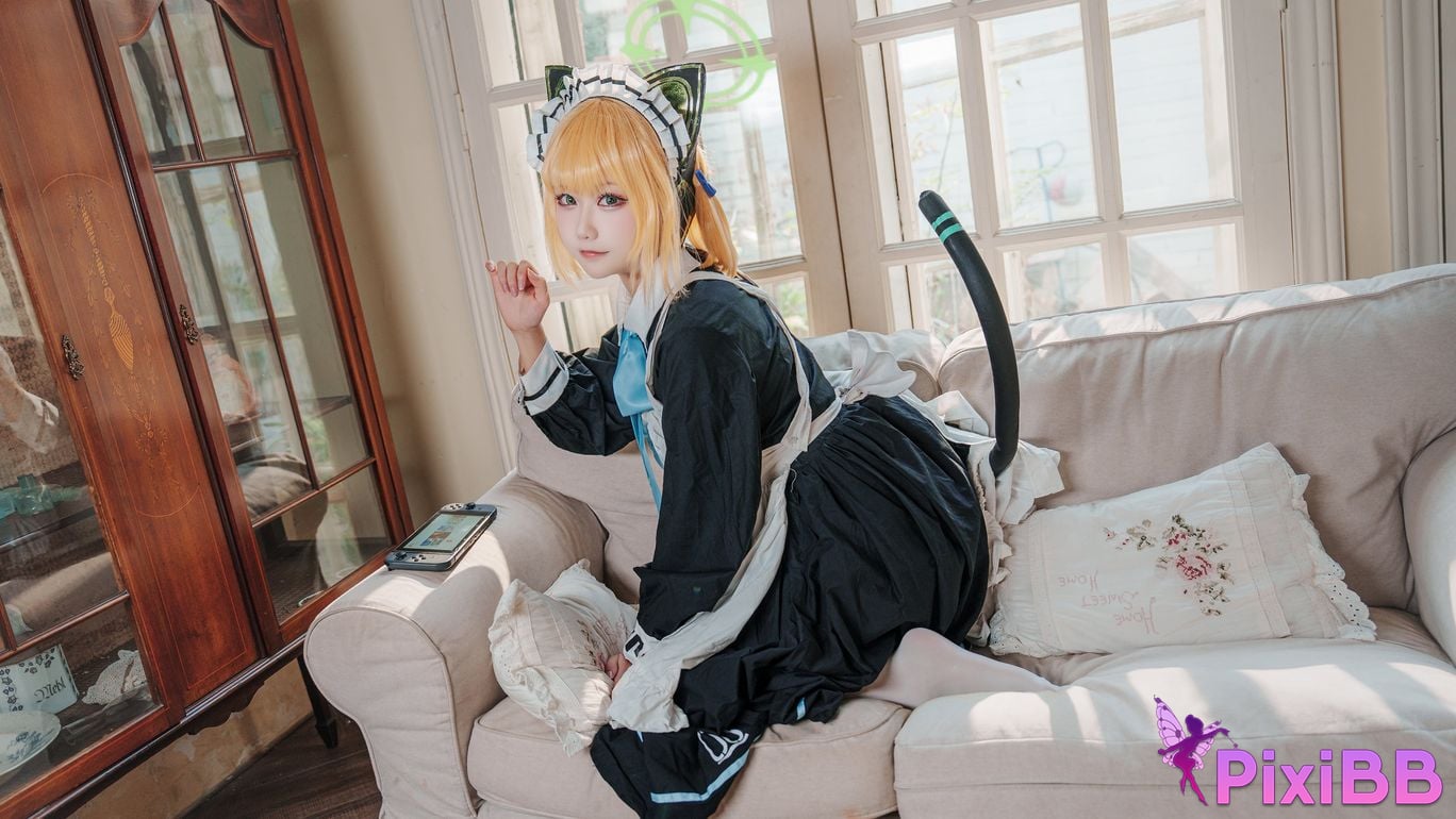 Cosplayer lunananya Azure Archives Talented Green PixiBB.COM 007