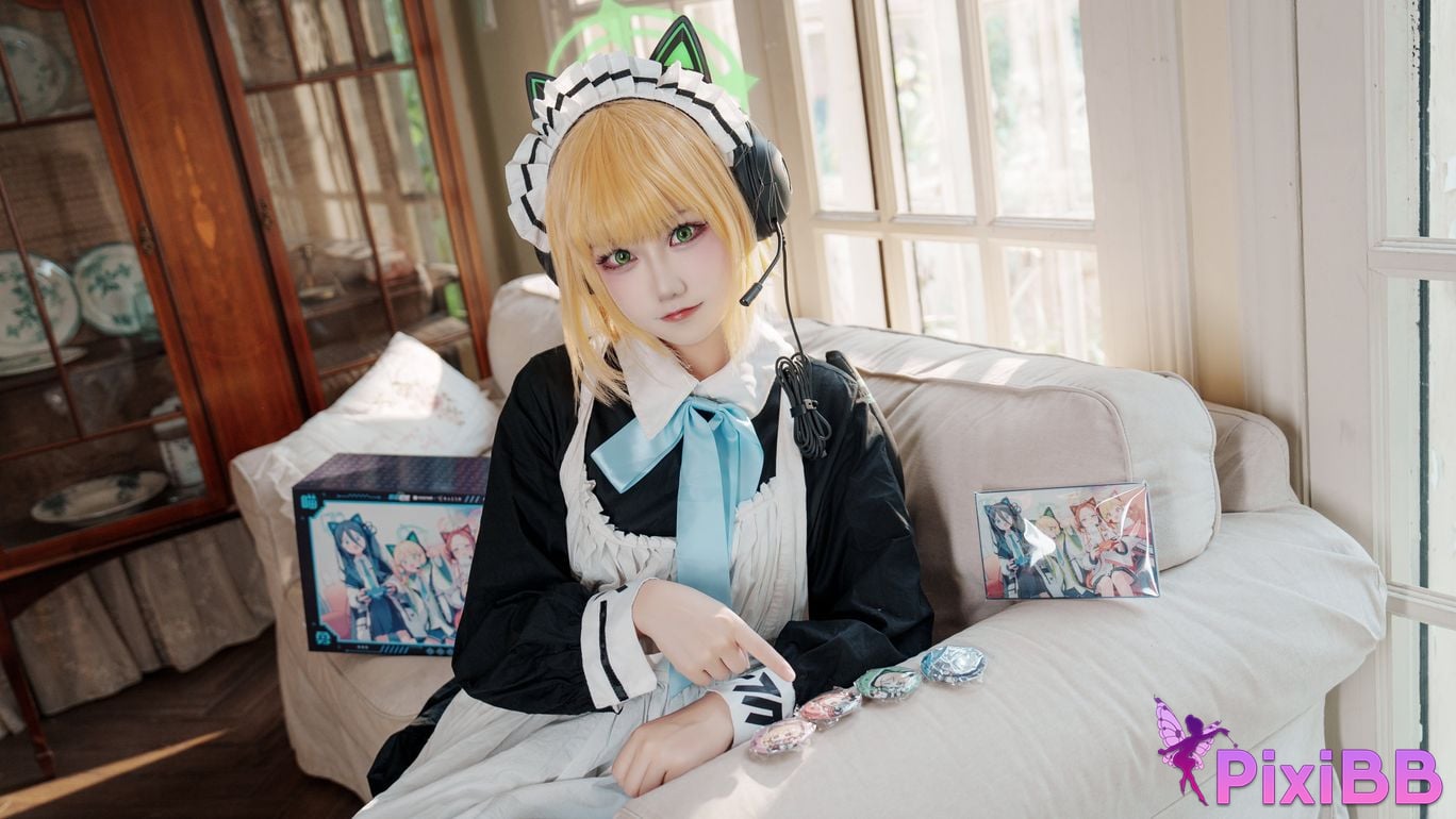 Cosplayer lunananya Azure Archives Talented Green PixiBB.COM 024