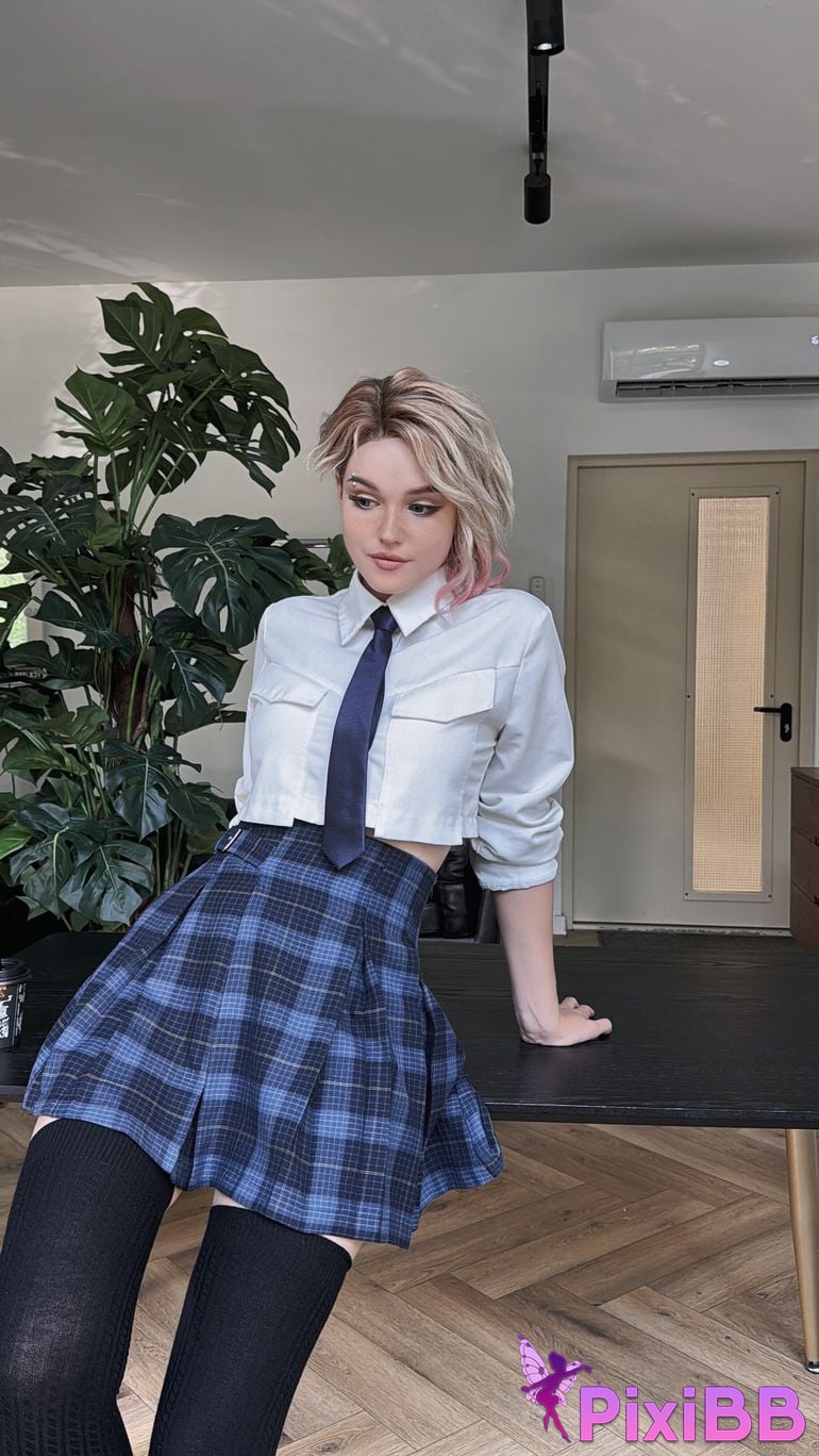 Shirogane sama Gwen Stacy PixiBB.COM 42