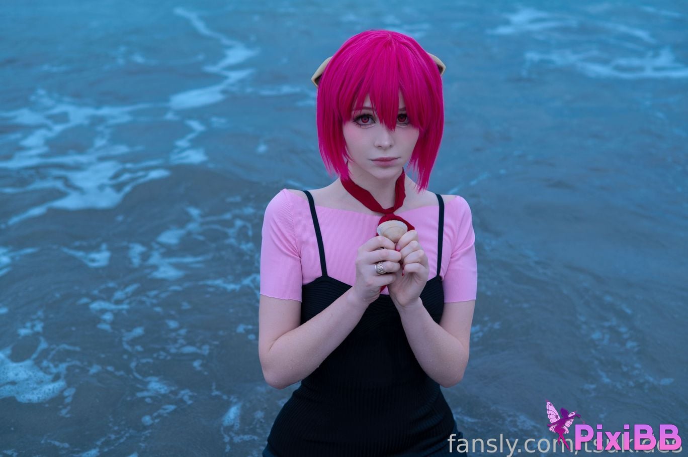 Tsuki Desu Nana PixiBB.COM 16