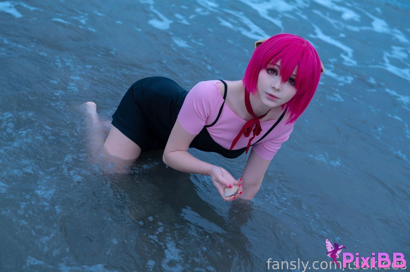 Tsuki Desu Nana PixiBB.COM 19