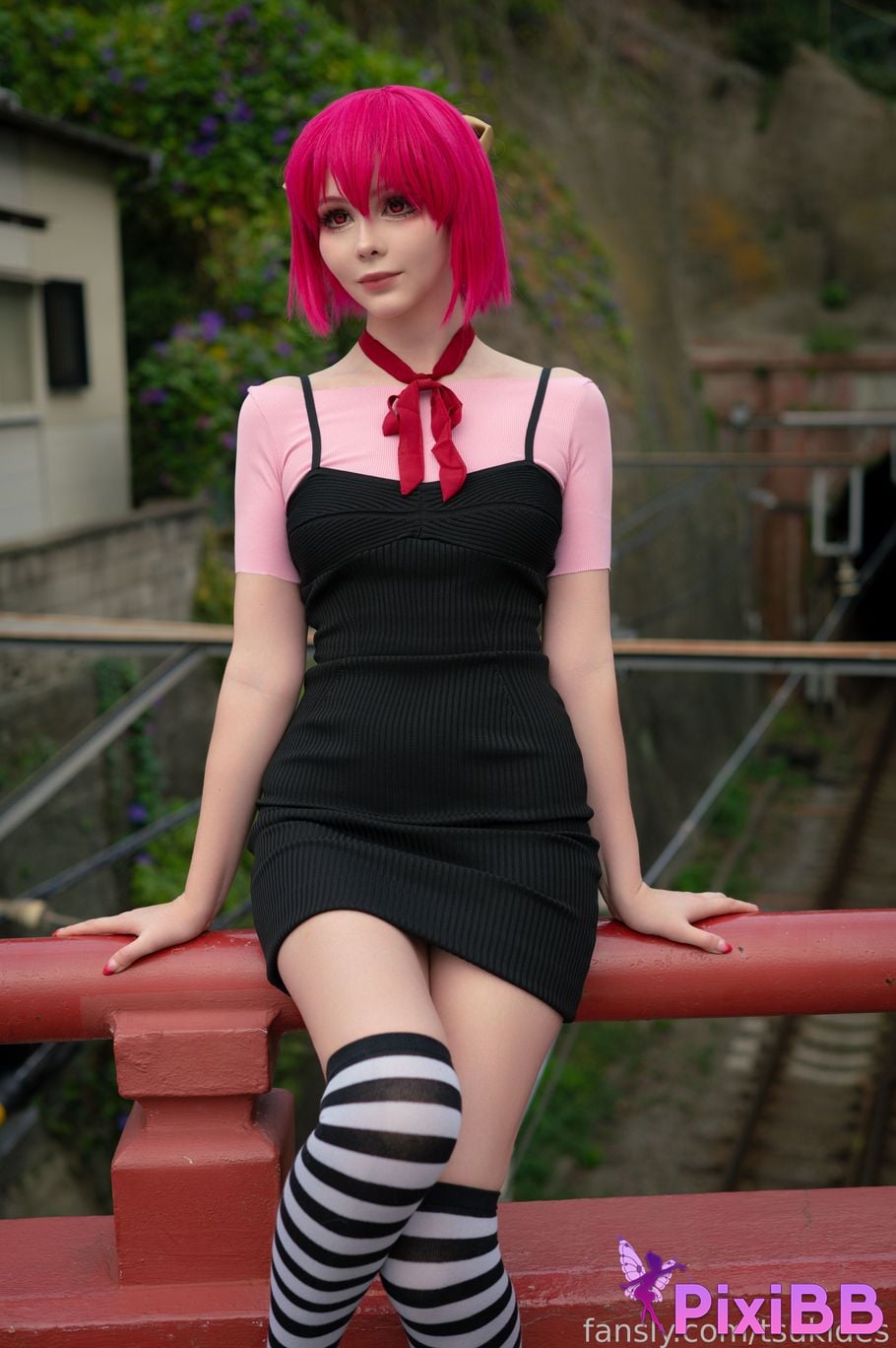 Tsuki Desu Nana PixiBB.COM 23