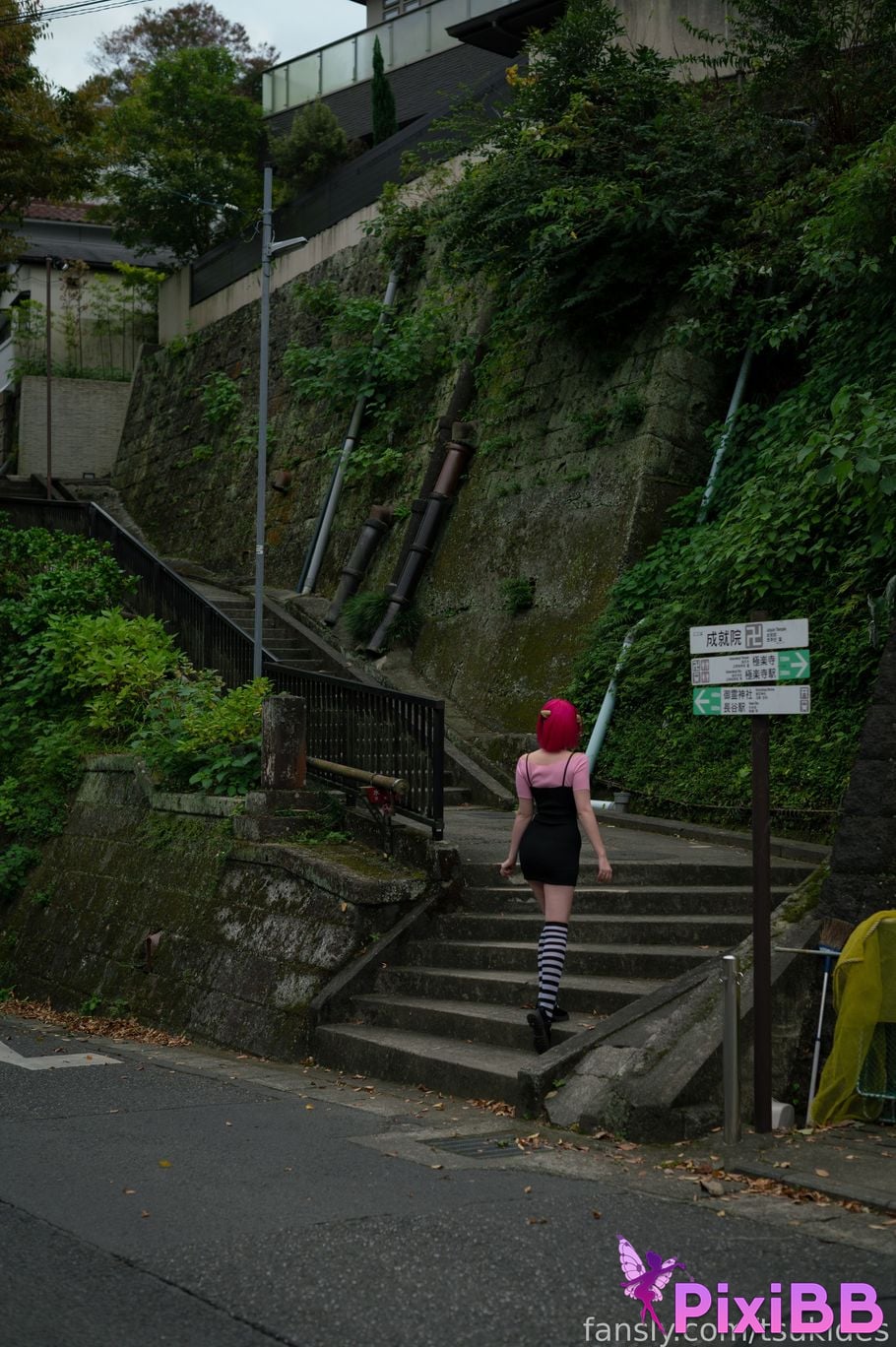 Tsuki Desu Nana PixiBB.COM 27