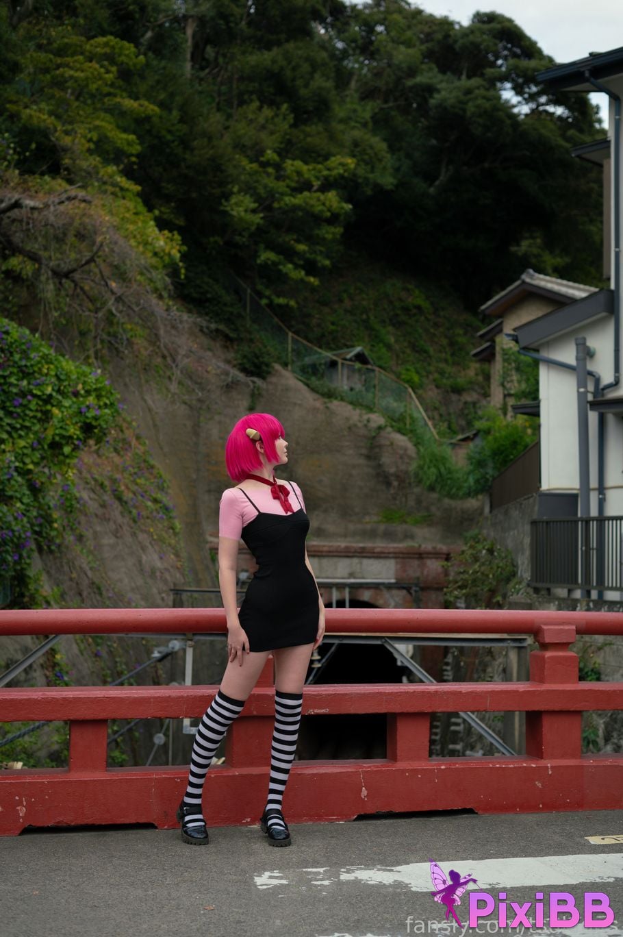 Tsuki Desu Nana PixiBB.COM 6