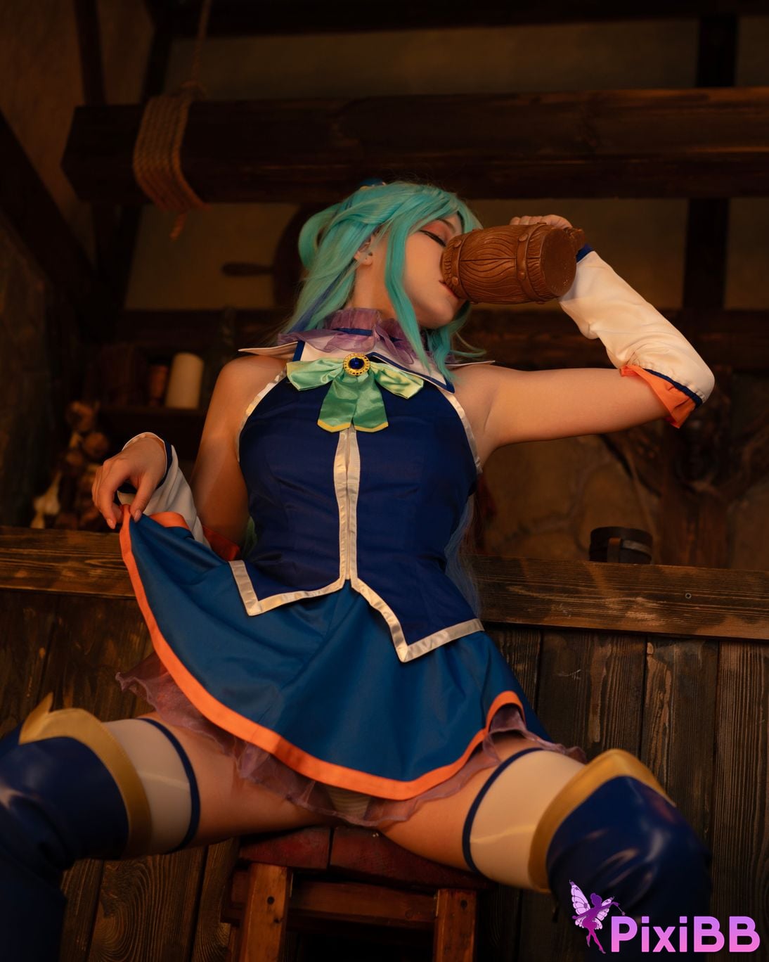 Tsuki Desu Aqua PixiBB.COM 16