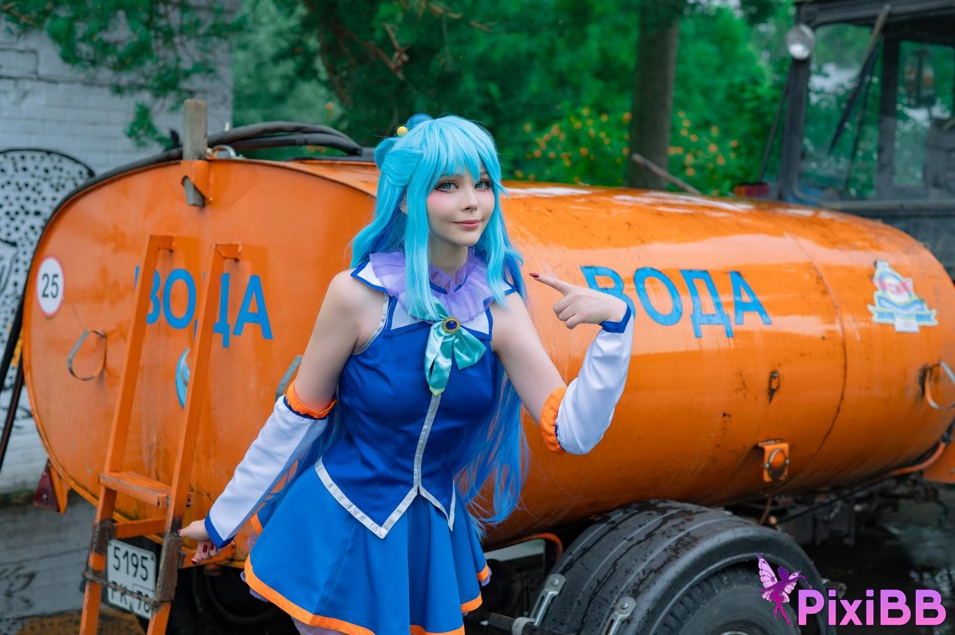 Tsuki Desu Aqua PixiBB.COM 2