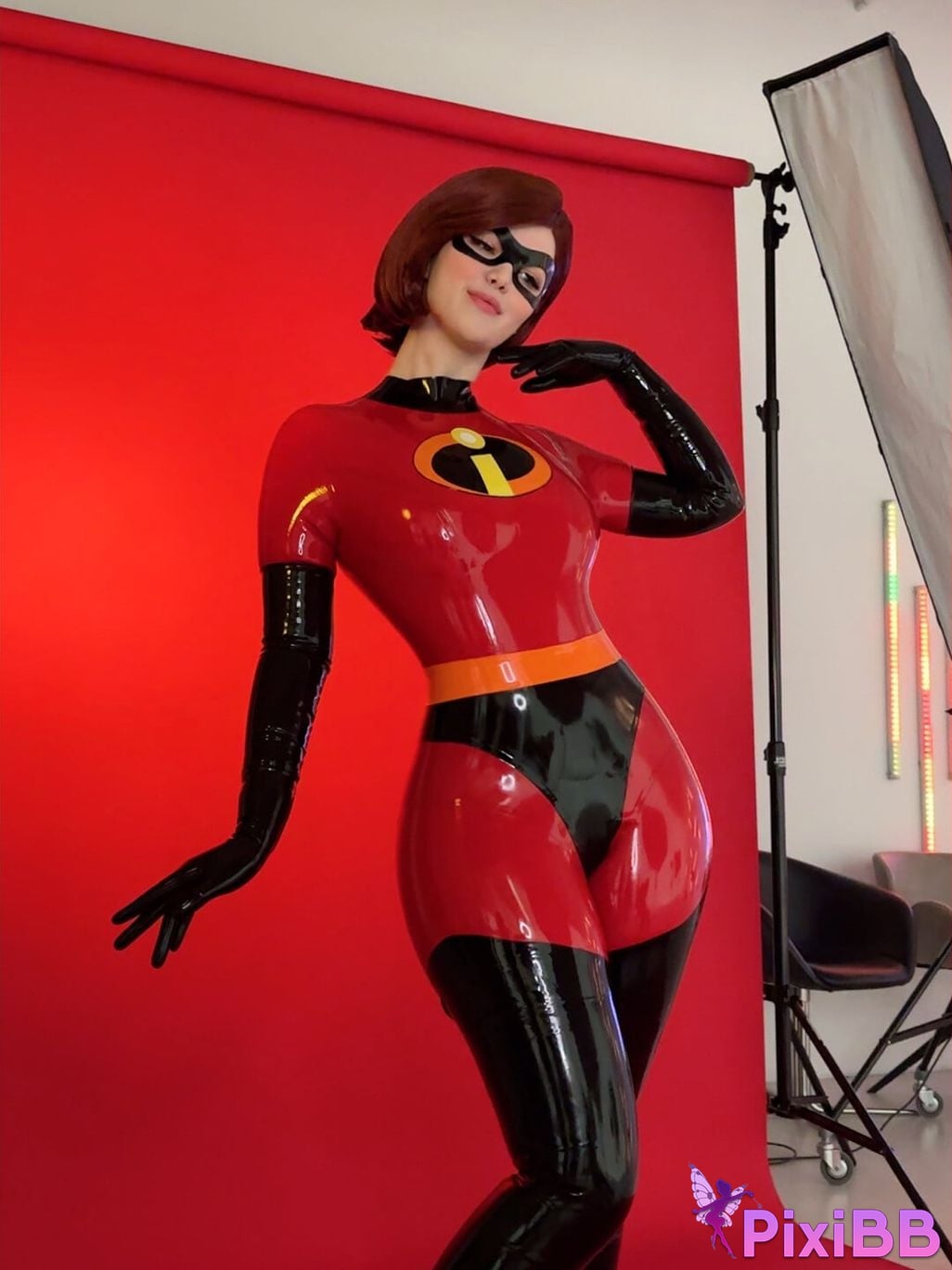 Lada Lyumos Elastigirl PixiBB.COM 22