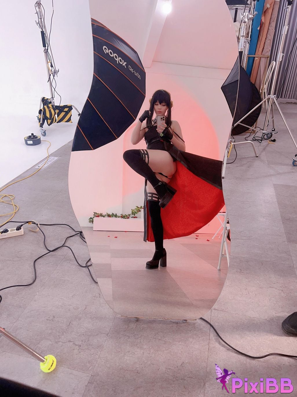 Caticornplay Yor Forger PixiBB.COM 52