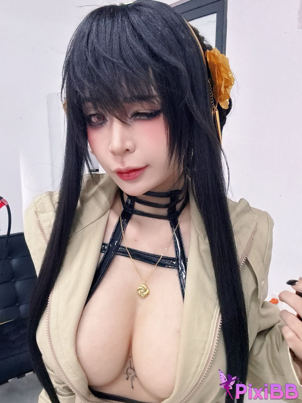 Umeko J Yor Forger Trench Coat PixiBB.COM 101