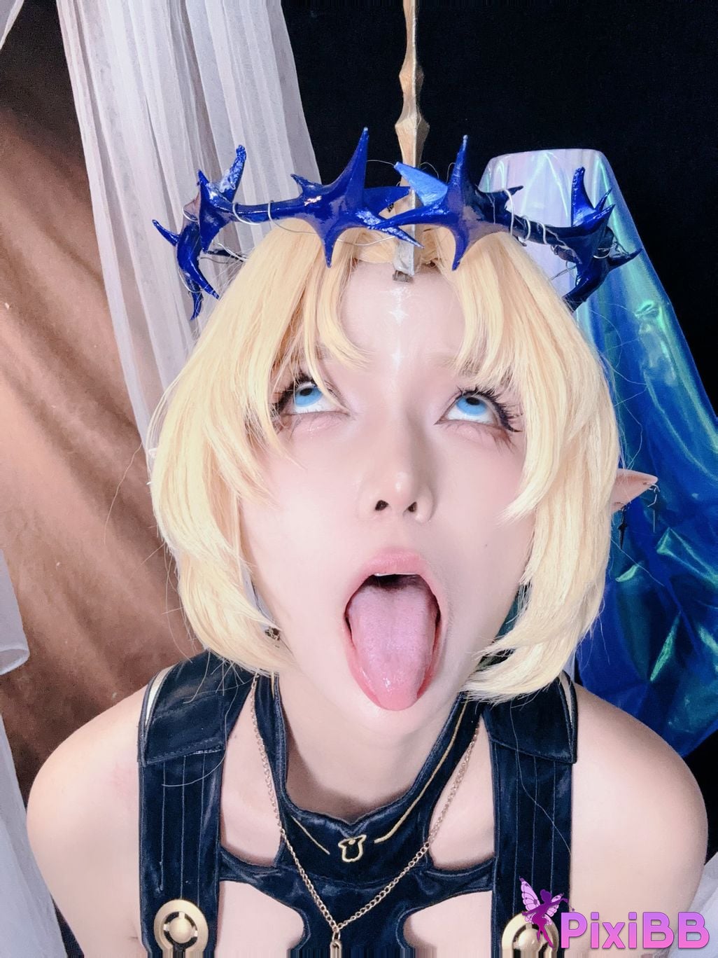 UJFleurdelys PixiBB.COM 72