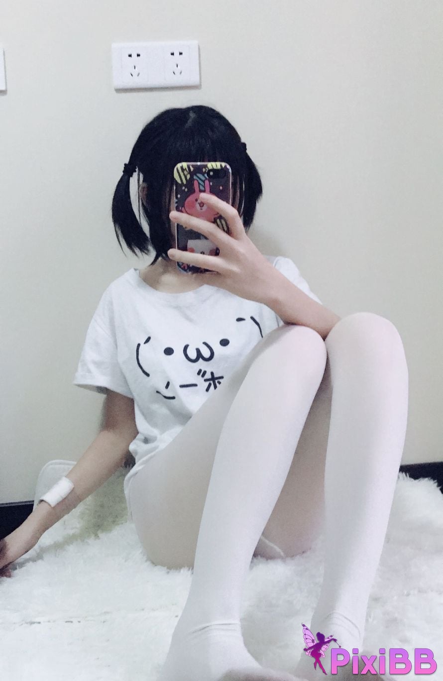 Cosplayer Youbao three years old Kaomoji T shirt PixiBB.COM 042