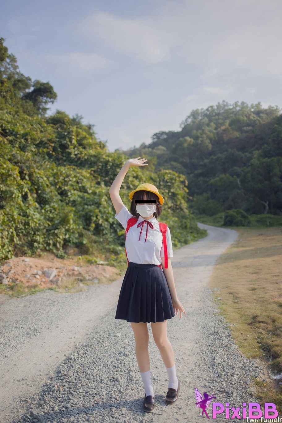 Cosplayer Youbao three years old Encountered a bad guy in kindergarten and asked to be undressed PixiBB.COM 003