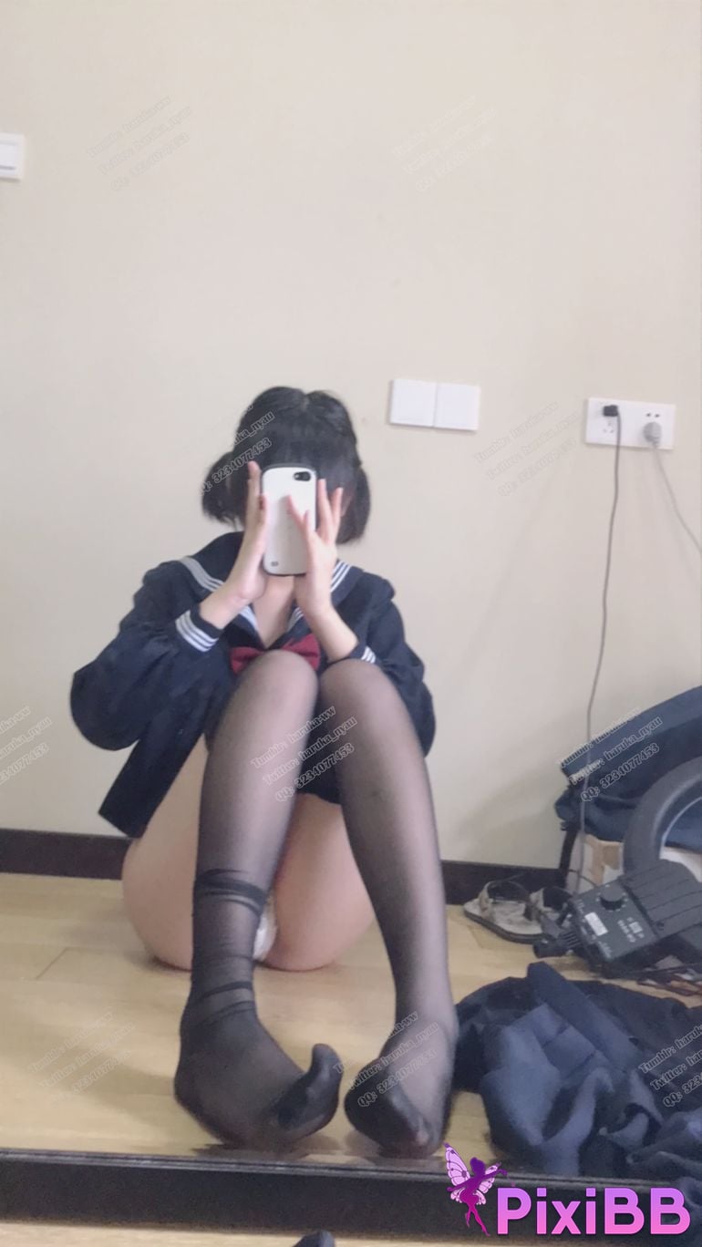 Cosplayer Youbao three years old JK at home PixiBB.COM 030