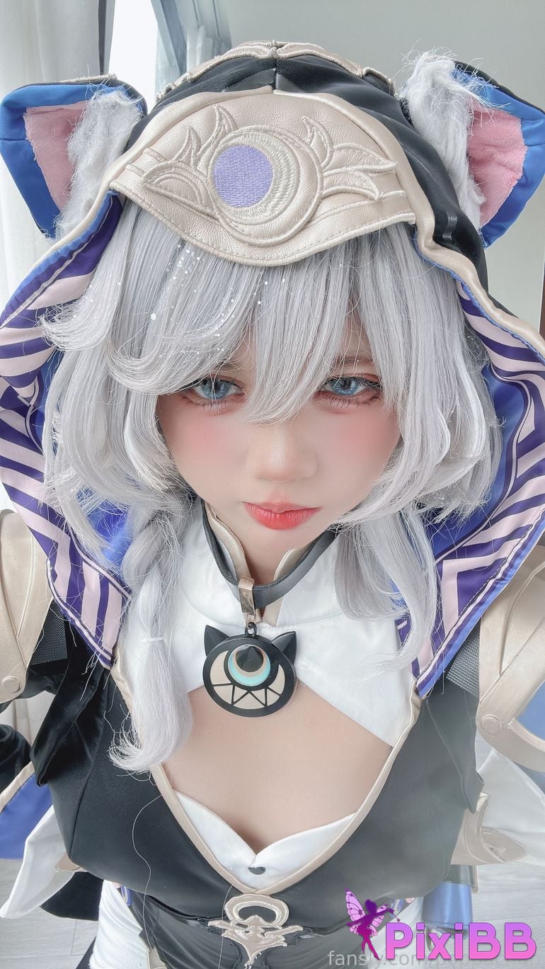 Cosplayer PoppaChan Broken iron safir PixiBB.COM 001