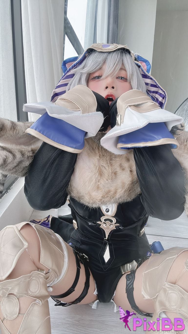 Cosplayer PoppaChan Broken iron safir PixiBB.COM 007