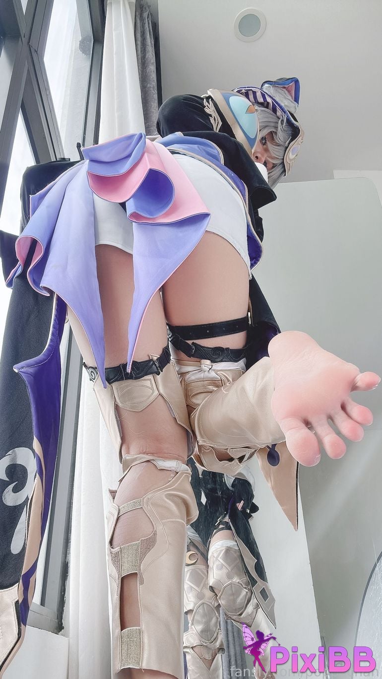 Cosplayer PoppaChan Cipher HSR PixiBB.COM 019