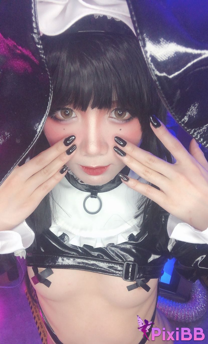 Cosplayer PoppaChan Zenith Bunny Black rubber socks cross breast patch PixiBB.COM 044