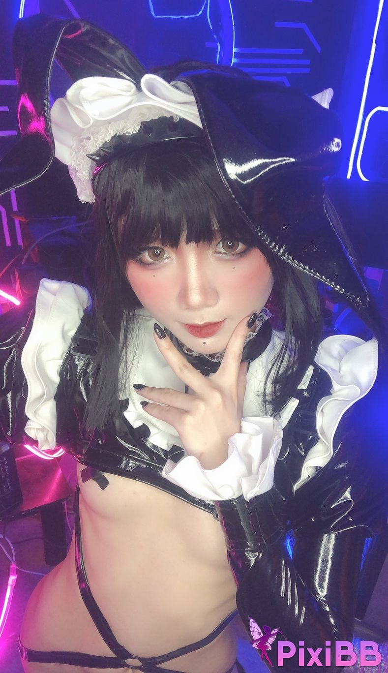 Cosplayer PoppaChan Zenith Bunny Black rubber socks cross breast patch PixiBB.COM 048