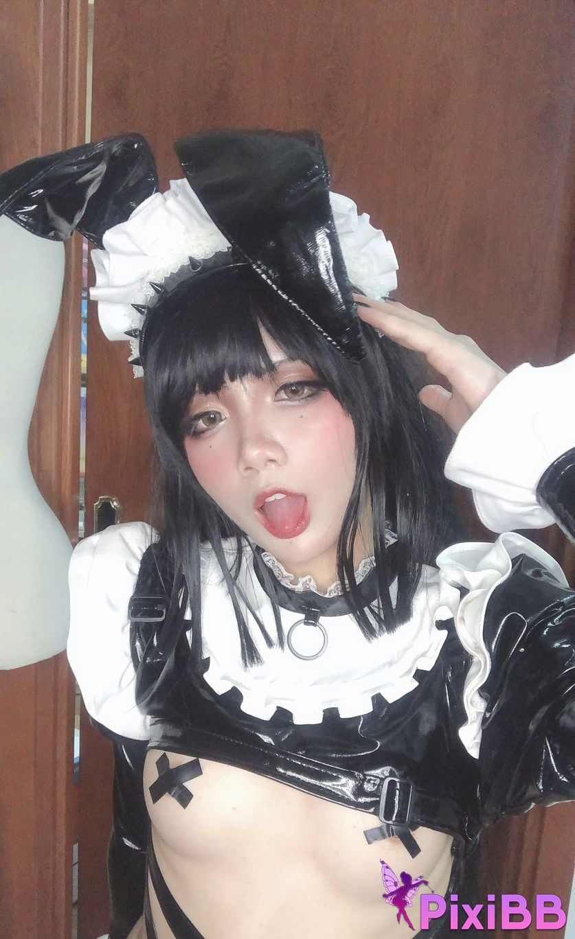 Cosplayer PoppaChan Zenith Bunny Black rubber socks cross breast patch PixiBB.COM 056