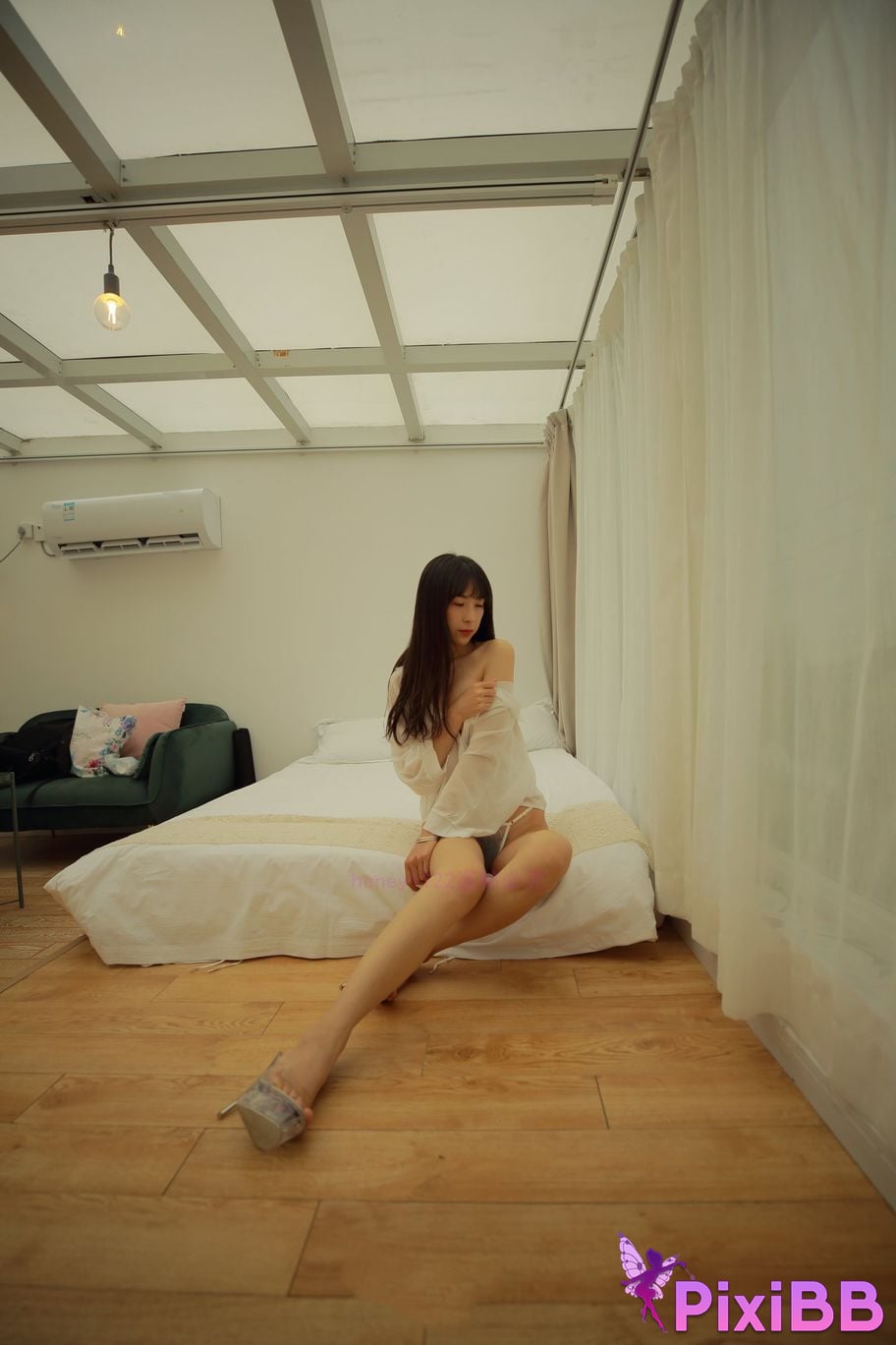 XR Uncensored Lin Yue Yi Leyi Hotel appointment with beautiful breasts and long legs PixiBB.COM 017