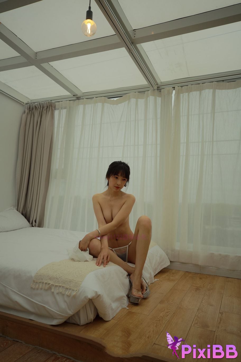XR Uncensored Lin Yue Yi Leyi Hotel appointment with beautiful breasts and long legs PixiBB.COM 091