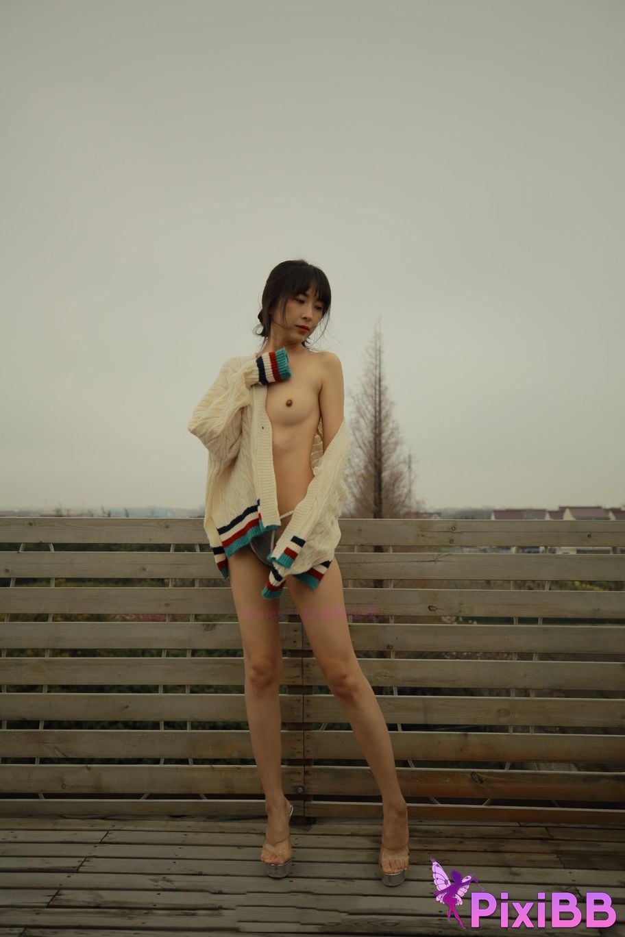 XR Uncensored Lin Yue Yi Leyi Hotel appointment with beautiful breasts and long legs PixiBB.COM 123