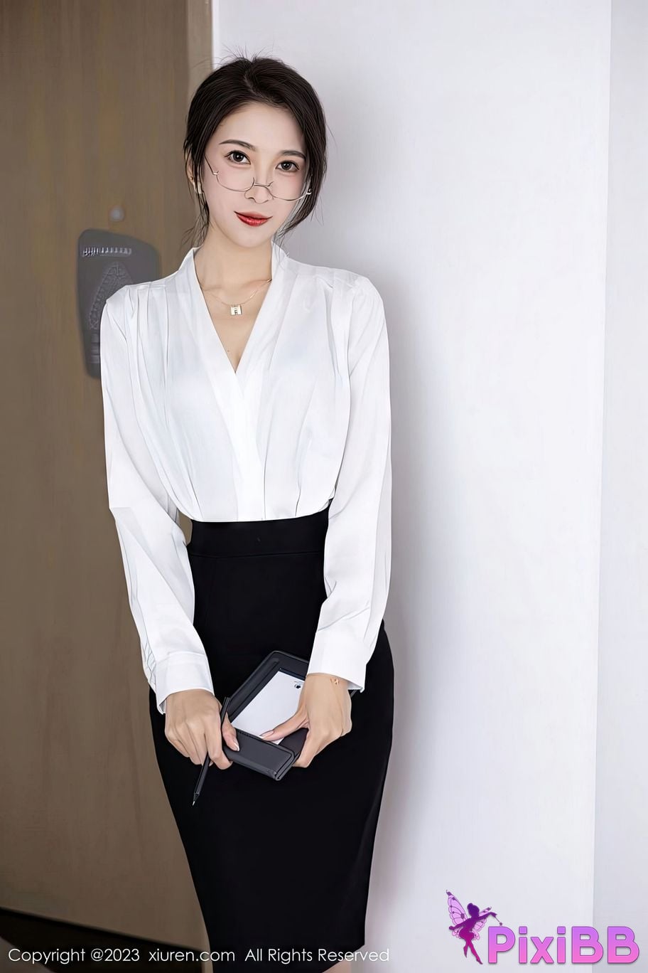 XIUREN No.6439 Lin Yue Yi PixiBB.COM 001