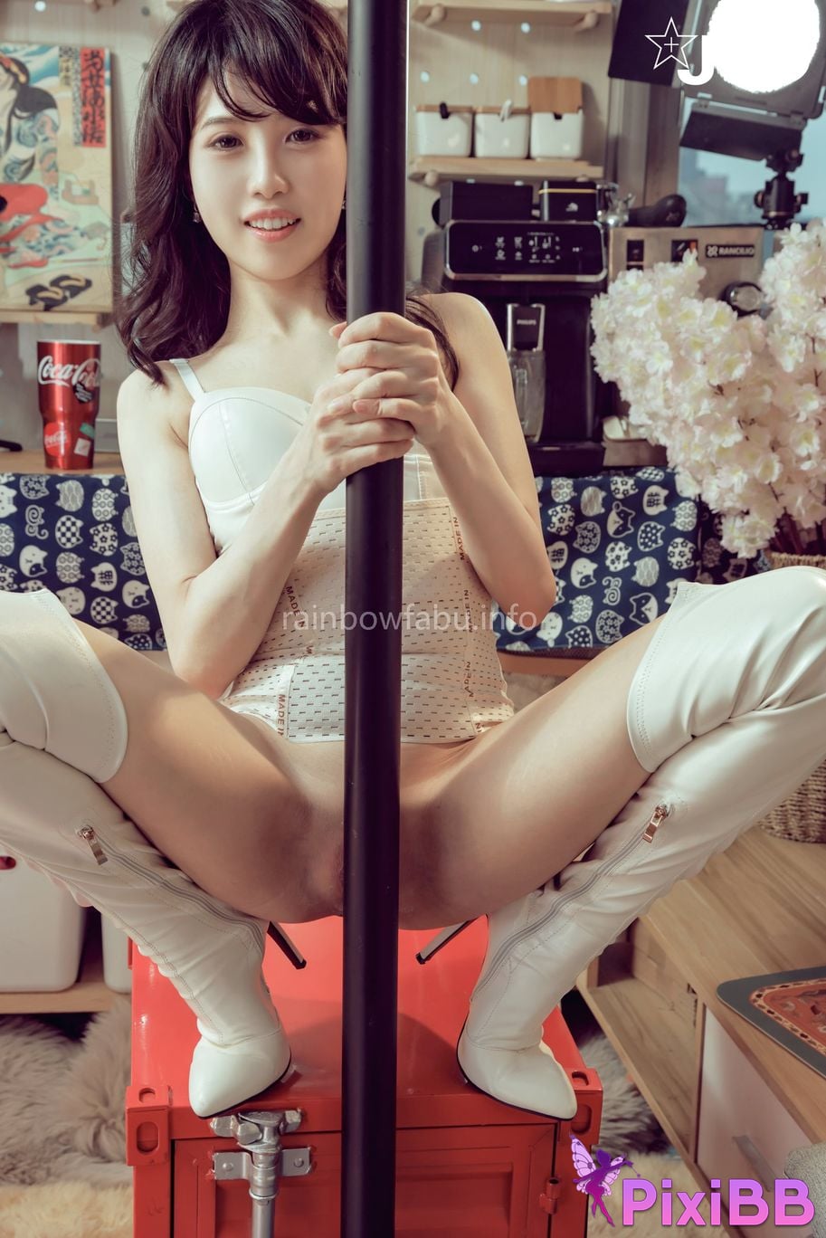 JVID Little Ellie Cha Ru Wu Ma Yin Chun Hua Gang Guan Bu Hui Broken skin Wei Explosive juice Shui Run Ye PixiBB.COM 091