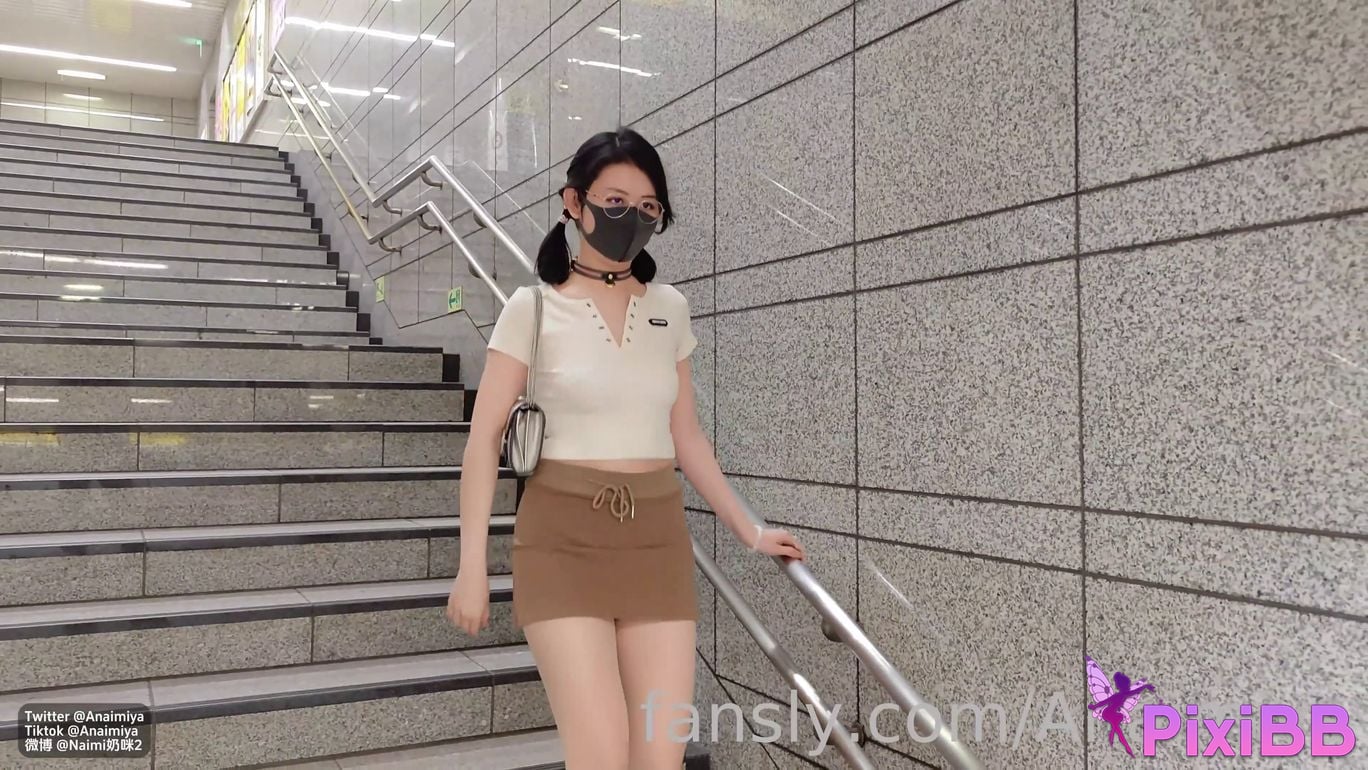 Cosplayer Anaimiya Boobs plot Forced to travel without indoors on the subway PixiBB.COM 027