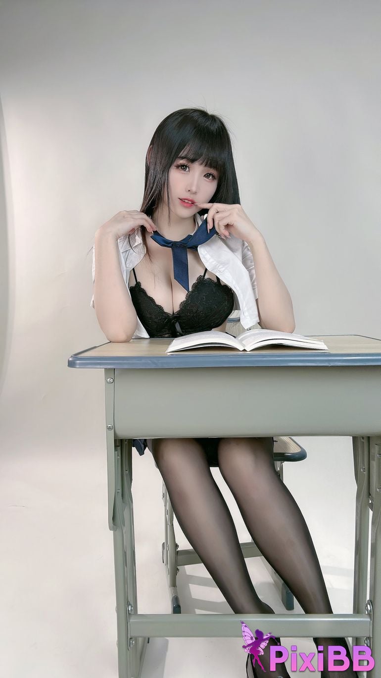 Coser mikoww miko PixiBB.COM 008