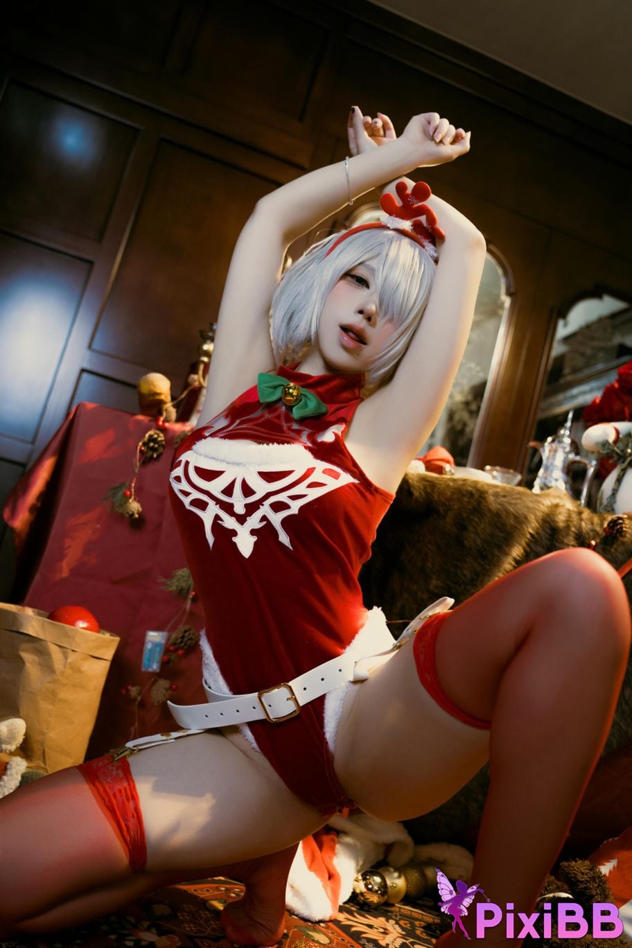 Cosplayer Jiuqu Jean Neil Mechanical Era 2B Christmas PixiBB.COM 037