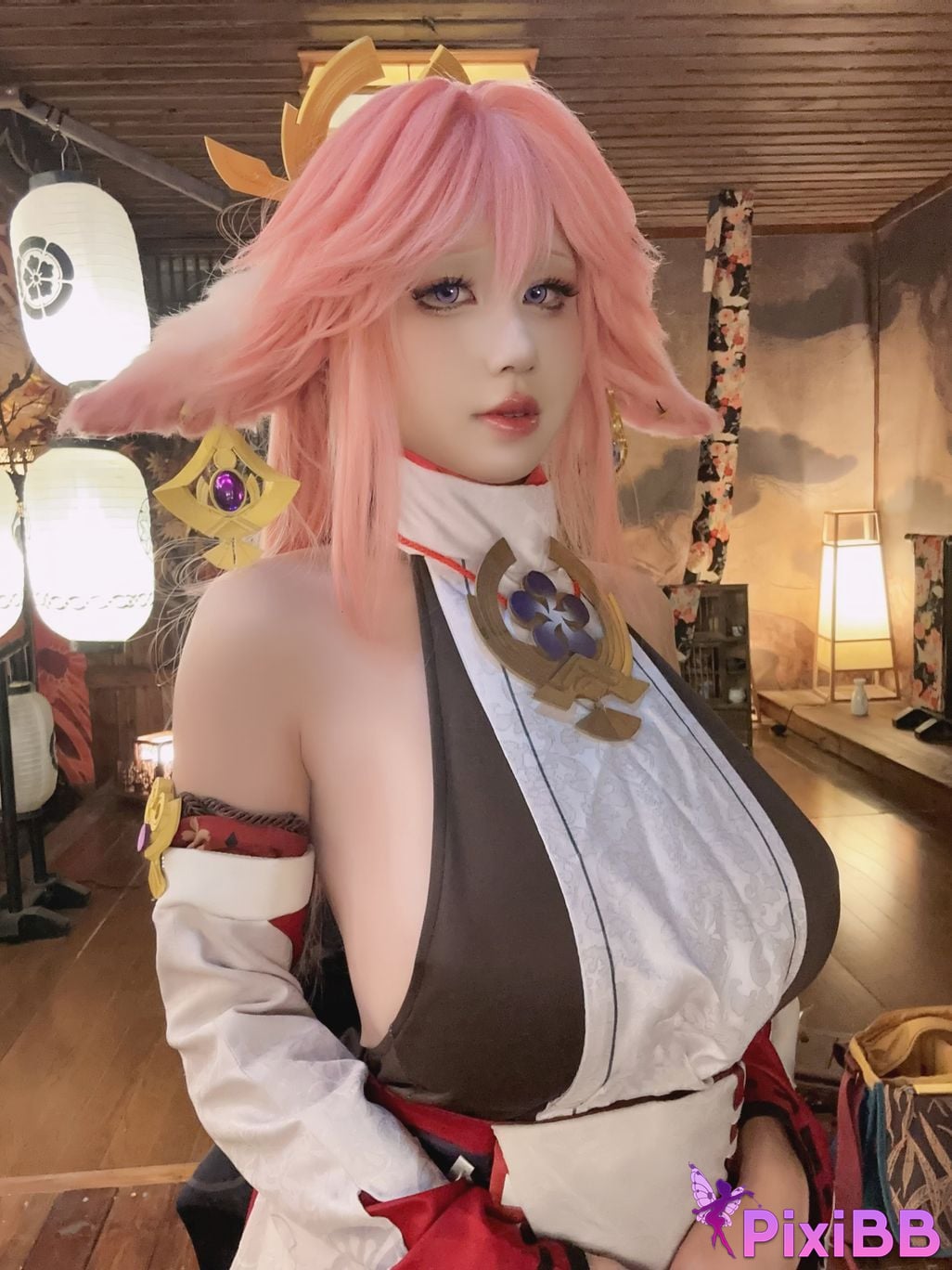 Cosplayer Jiuqu Jean Yae Miko PixiBB.COM 009