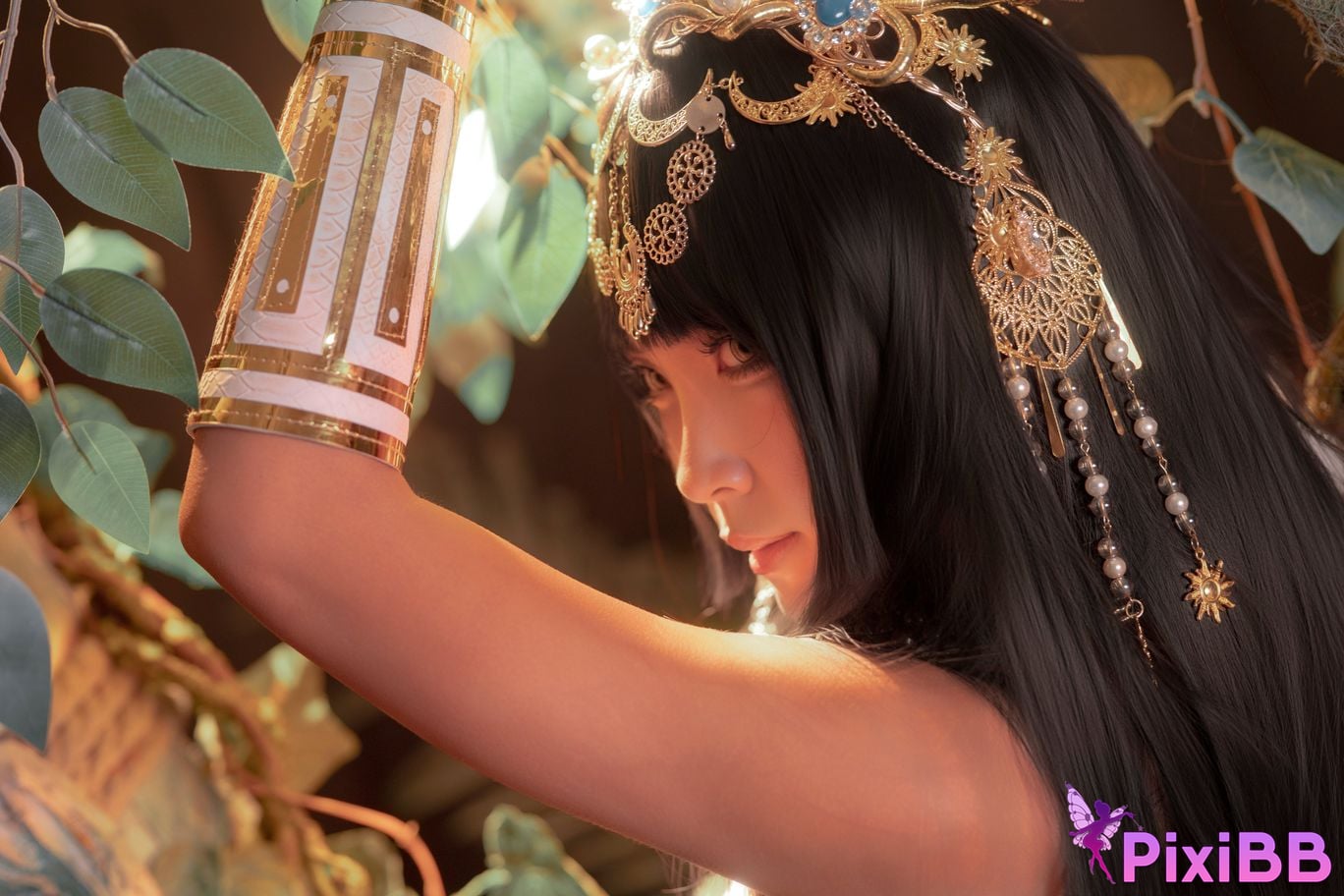 Cosplayer Bangni Bonnie egyptian princess PixiBB.COM 002