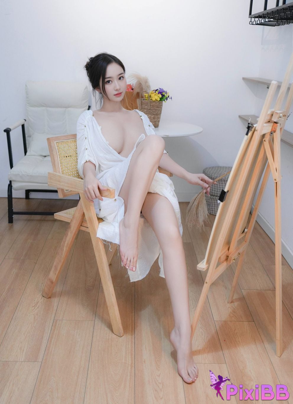 XR Uncensored Nanzhi R18 Xiuren.com model Beautiful painter in a white long dress PixiBB.COM 022