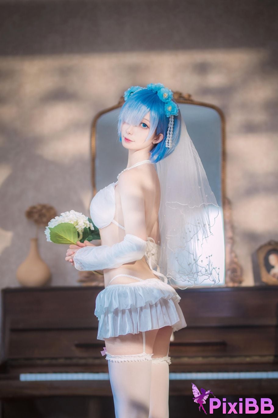 Cosplayer Fengjiang v buds bride PixiBB.COM 026