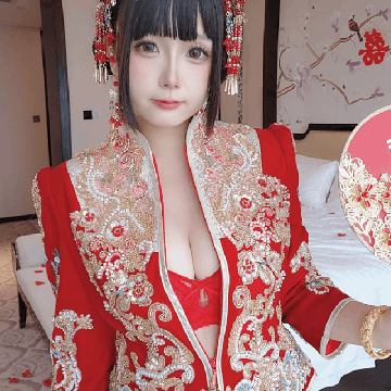 Cosplayer Hinajiao bridal chamber flowers and candles PixiBB.COM 185