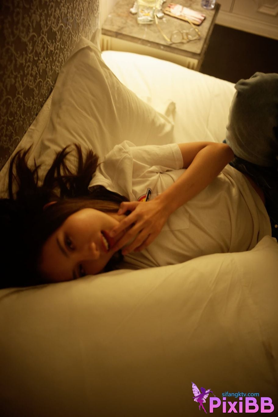 Jiu Shi A Zhu Its AZhu Zhen Cang Ban Fu Ke Lao Pa Wu Xiu Yuan Dang sex film PixiBB.COM 010