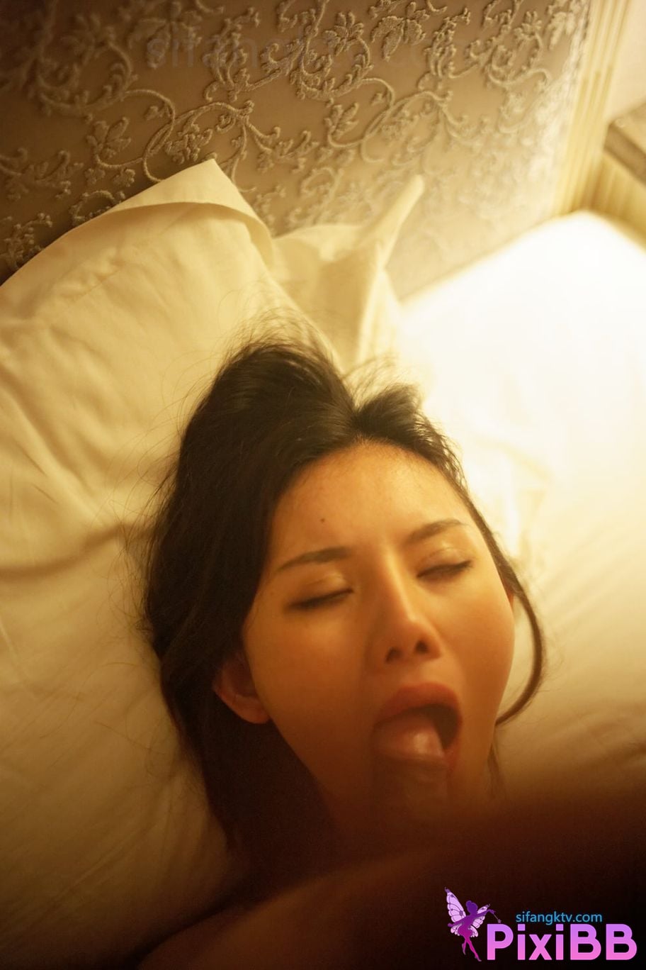 Jiu Shi A Zhu Its AZhu Zhen Cang Ban Fu Ke Lao Pa Wu Xiu Yuan Dang sex film PixiBB.COM 146