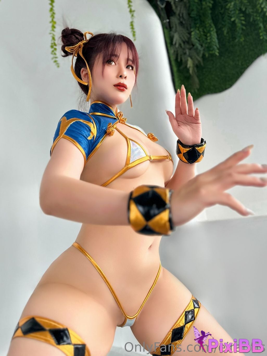 Cosplayer Eiraotis Chun Li Chunli PixiBB.COM 015
