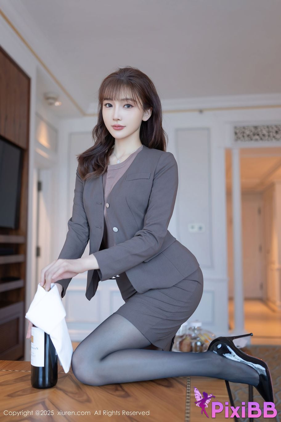 XIUREN No.10850 Lu Xuan Xuanxuan PixiBB.COM 011